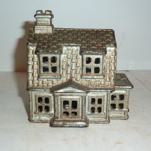(113) LARGE COTTAGE BANK
